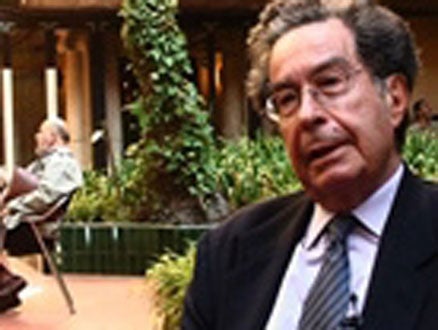 Francesc Cabana, incansable historiador i economista, parla de la crisi a l'Ateneu