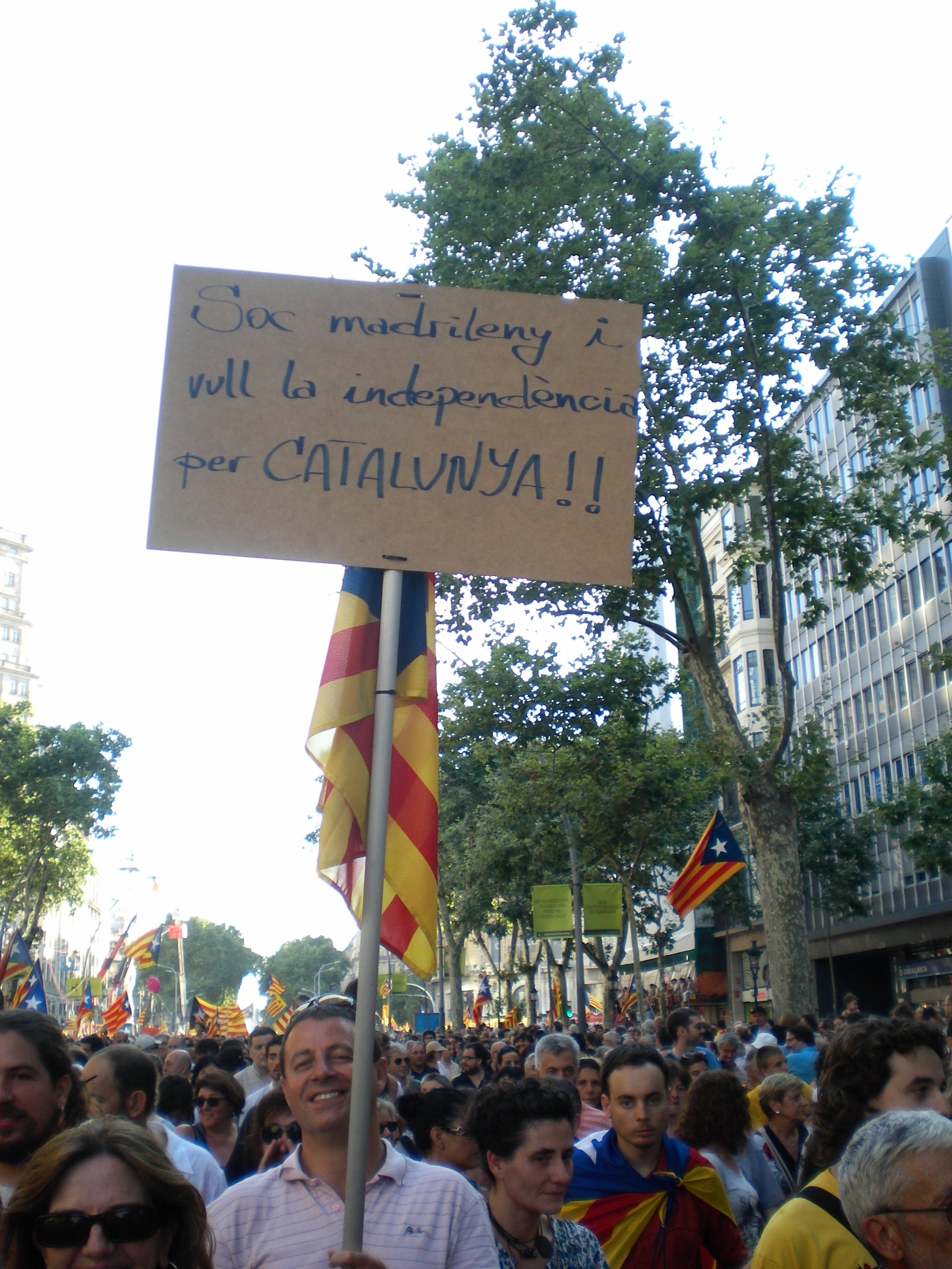 “Sóc madrileny i vull la independència per a Catalunya!”