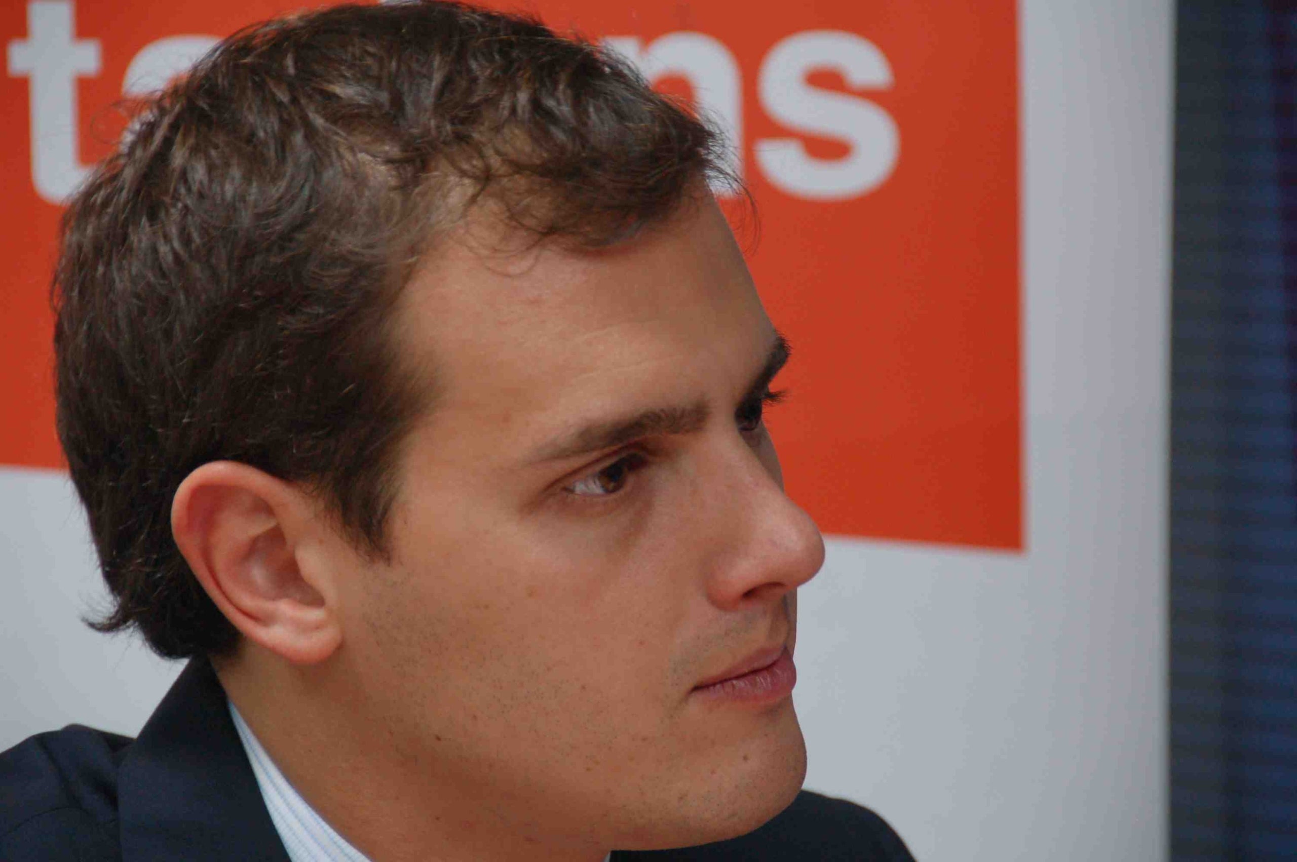 Albert Rivera: Ciutadans és compromet a dialogar amb l’associacionisme cultural català i dotar-lo d’instruments per a treballar.