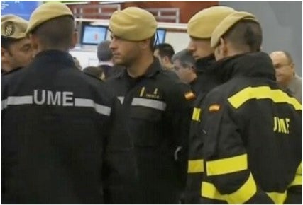 Els controladors aeris obren la porta a l’acció militar