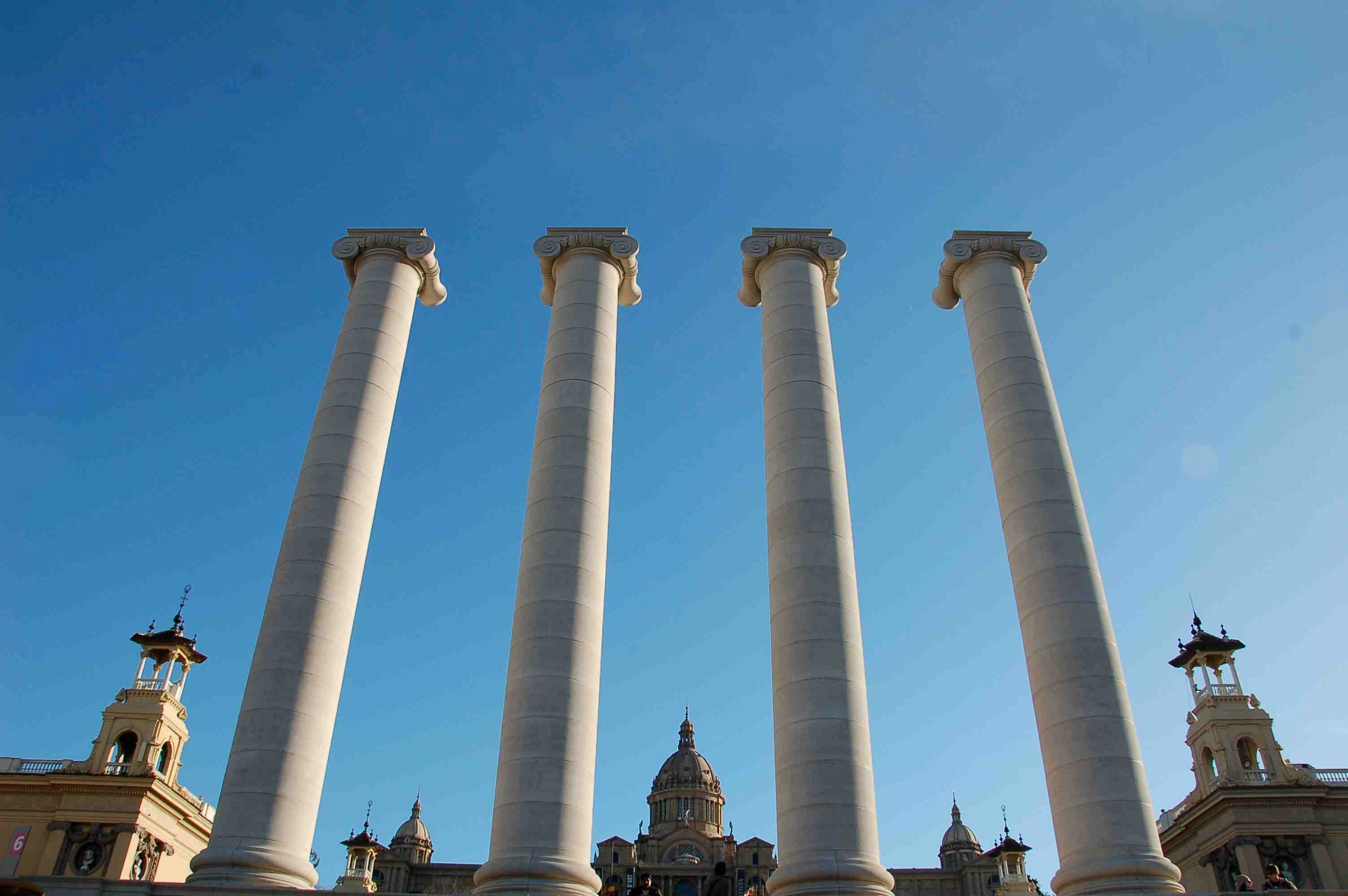 Les Quatre Columnes que enderrocà el general Primo de Rivera