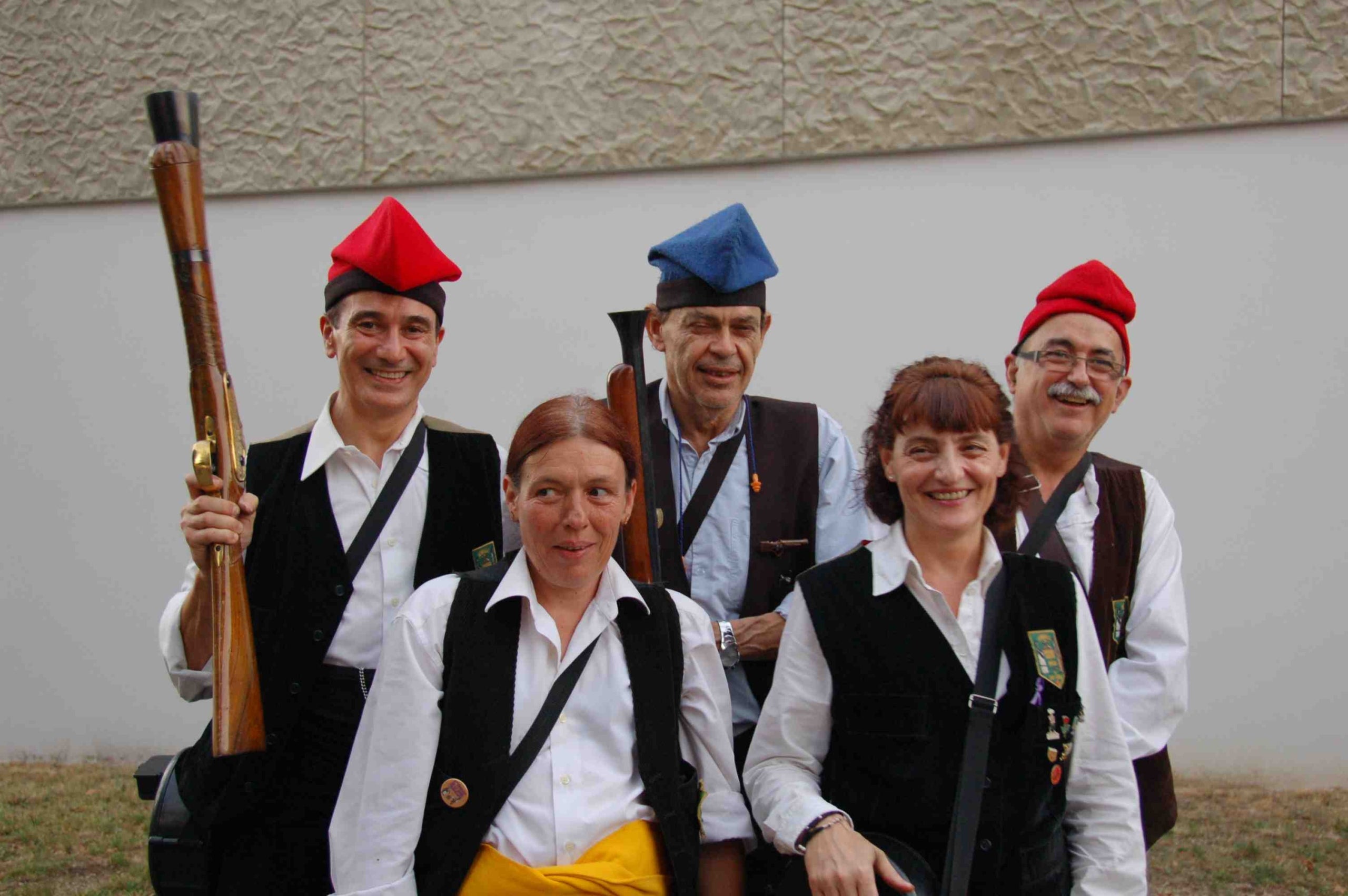 Reconeguda la figura dels trabucaires, galejadors i bandolers com a element festiu.