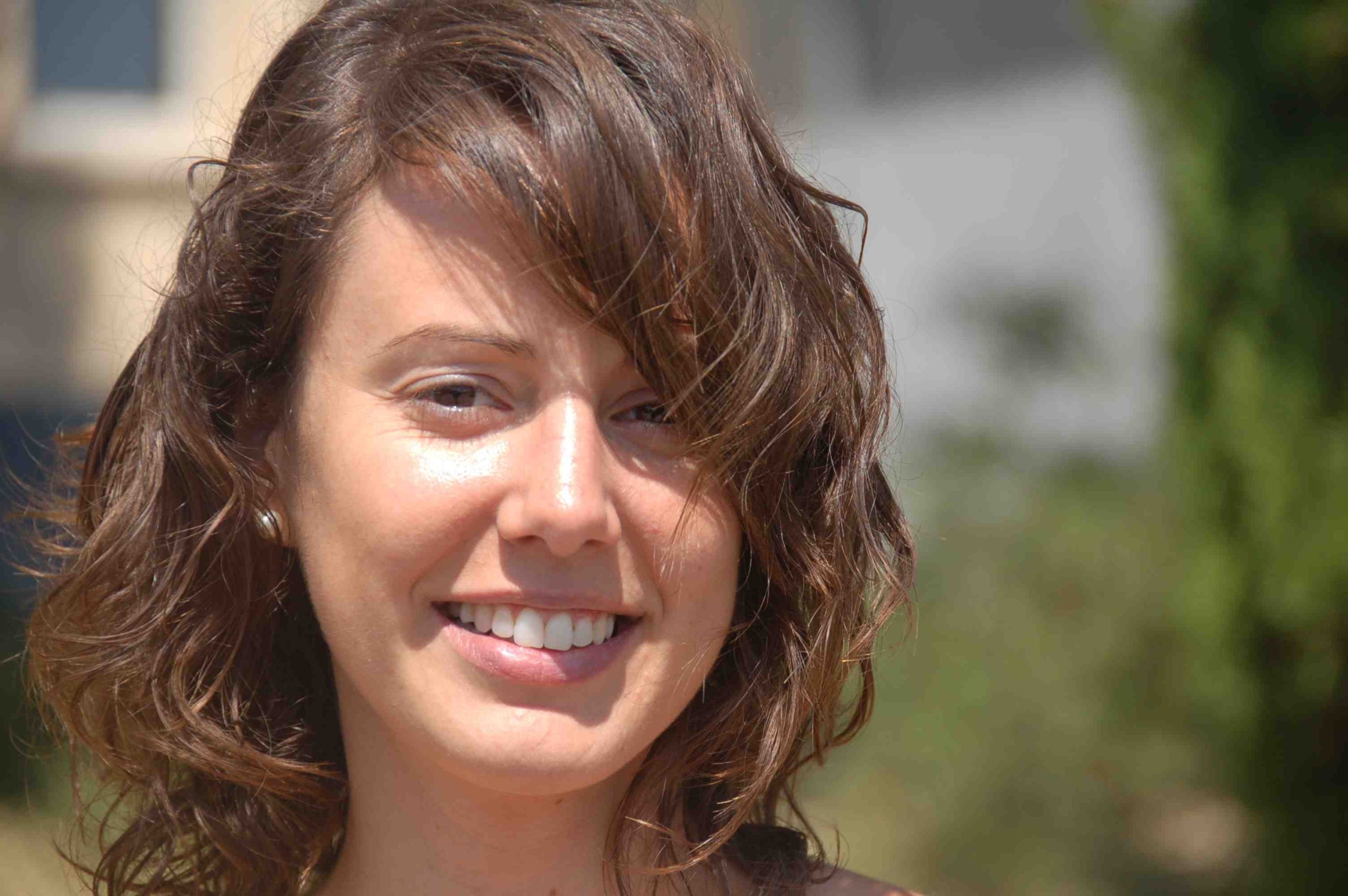 Elvira Asensi: L'associacionisme i les bandes