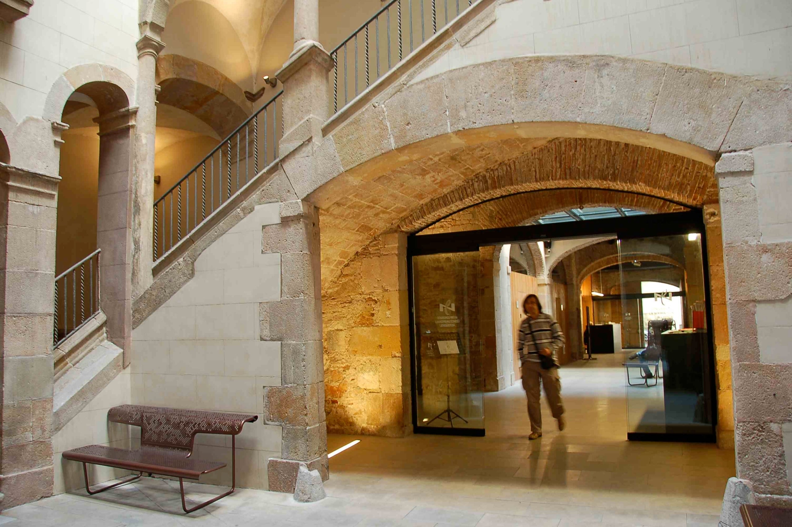 Als catalans no els convé la imposició trilingüe