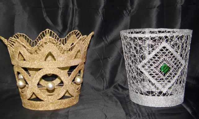 Les corones dels Reis d’Orient de Barcelona, fetes pels puntaires catalans