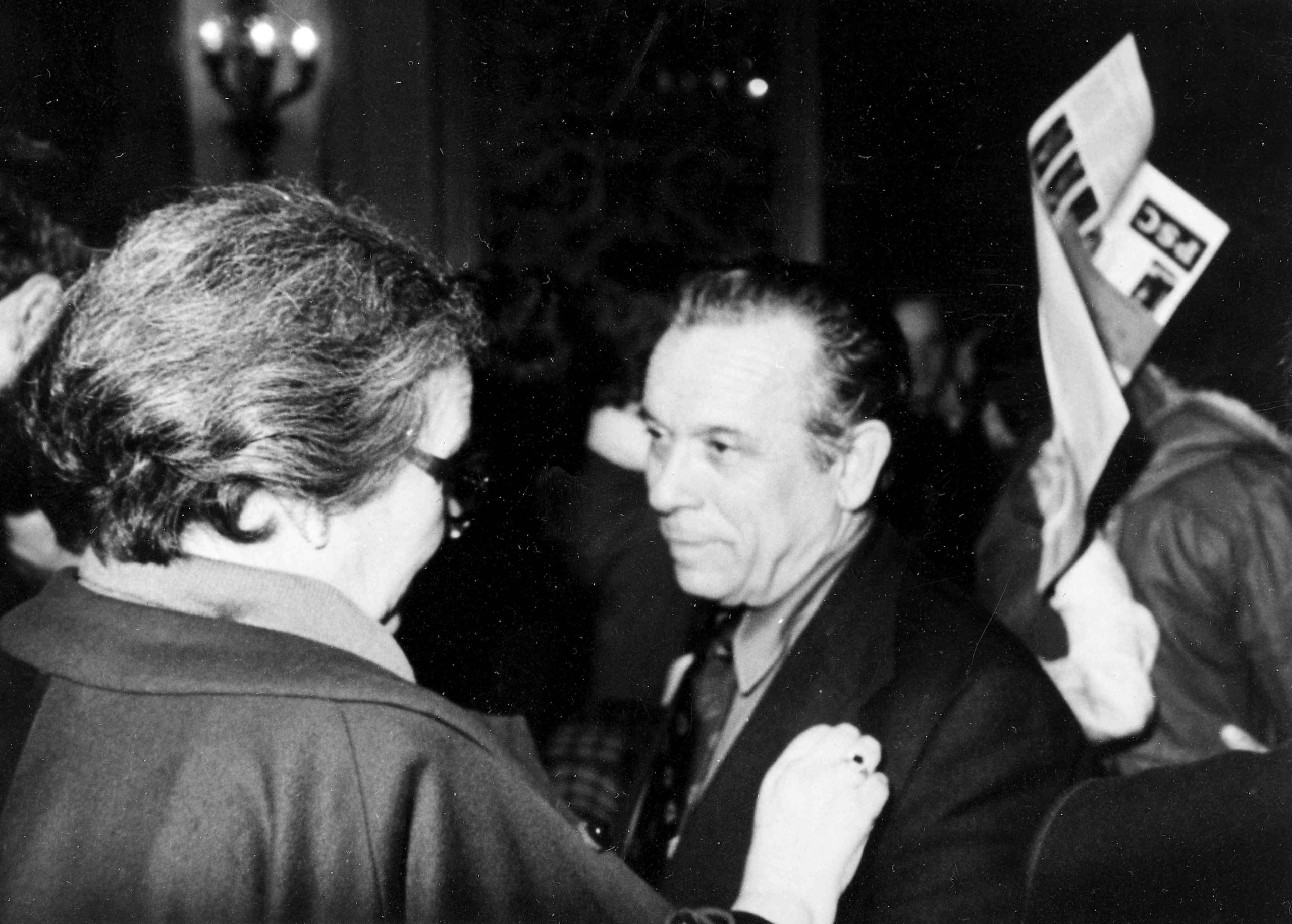 L'escriptora Teresa Jové recordant Josep Pallach: Flaixos en un blog en el Canal 33