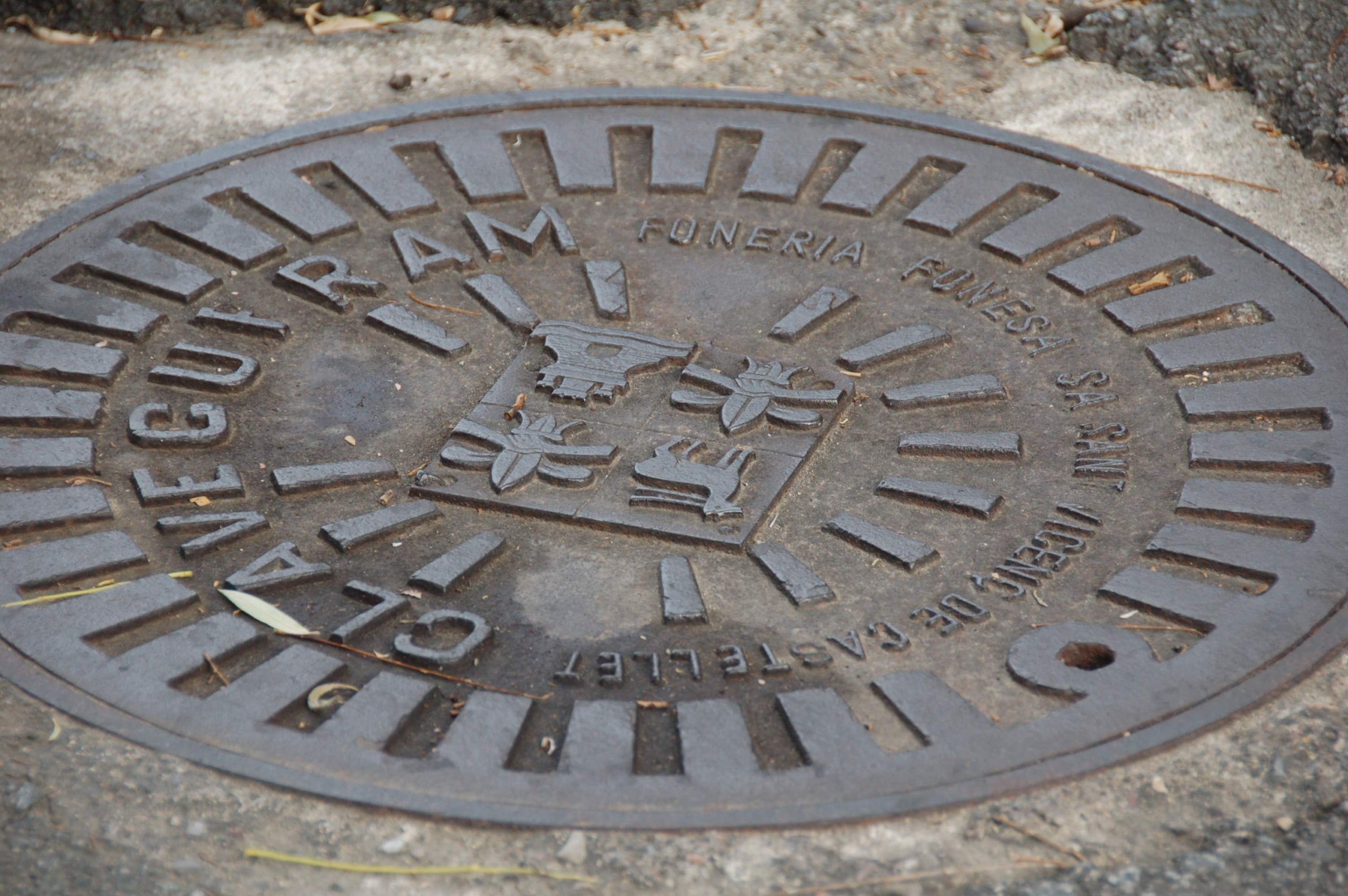 Cal estar amatents davant l’actuació de les clavegueres de l’estat