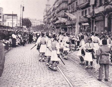 L’origen múltiple del ball de bastons