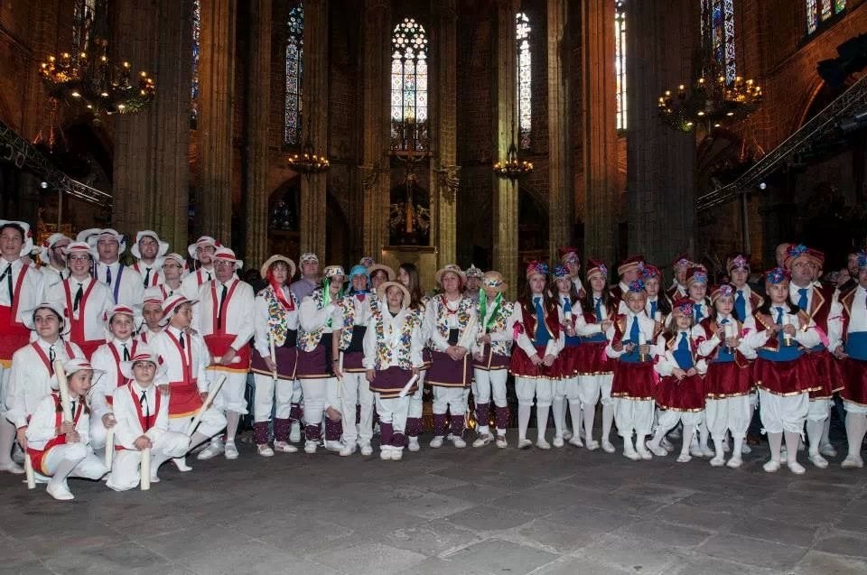 La Moixiganga de Barcelona s'estrena a la Catedral.