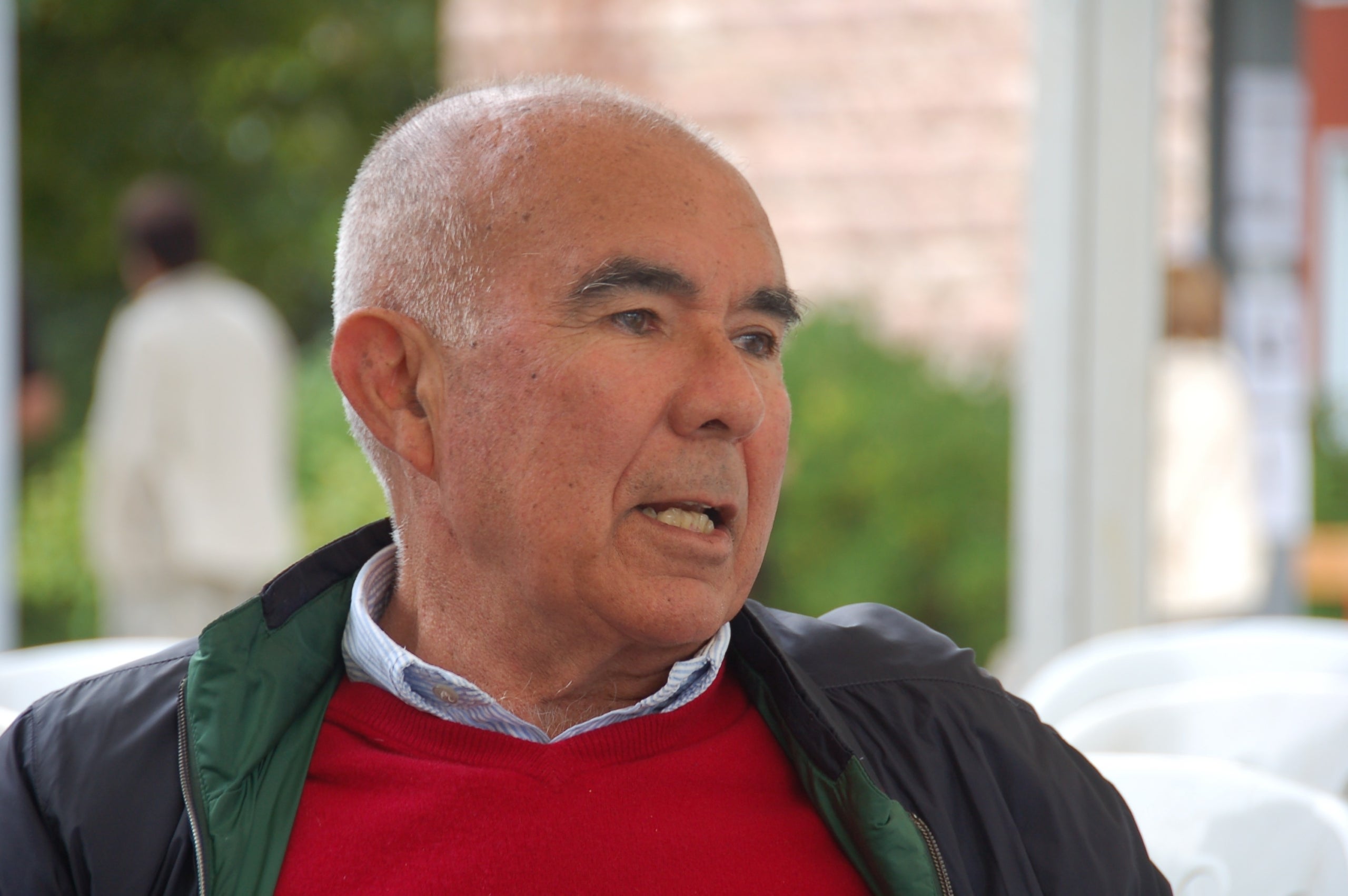 Carles Sechi: “Amb les institucions nosaltres demanem un diàleg i un respecte”.