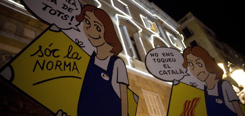 El bilingüisme és el problema, no la solució