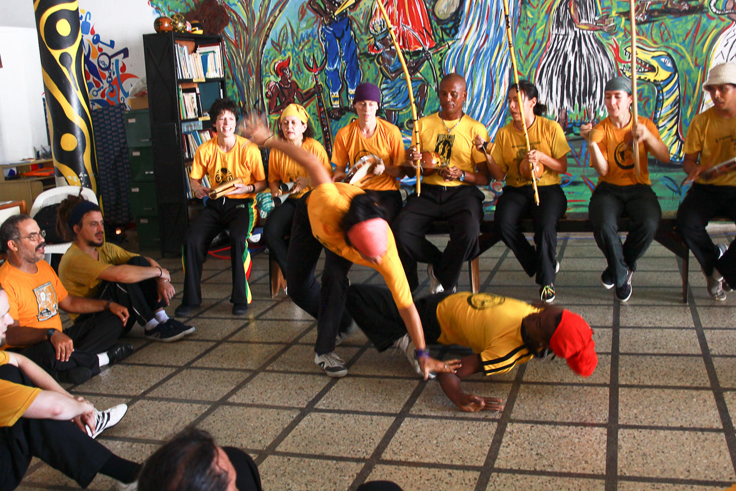 El cercle de 'capoeira', tradició afro-brasilera