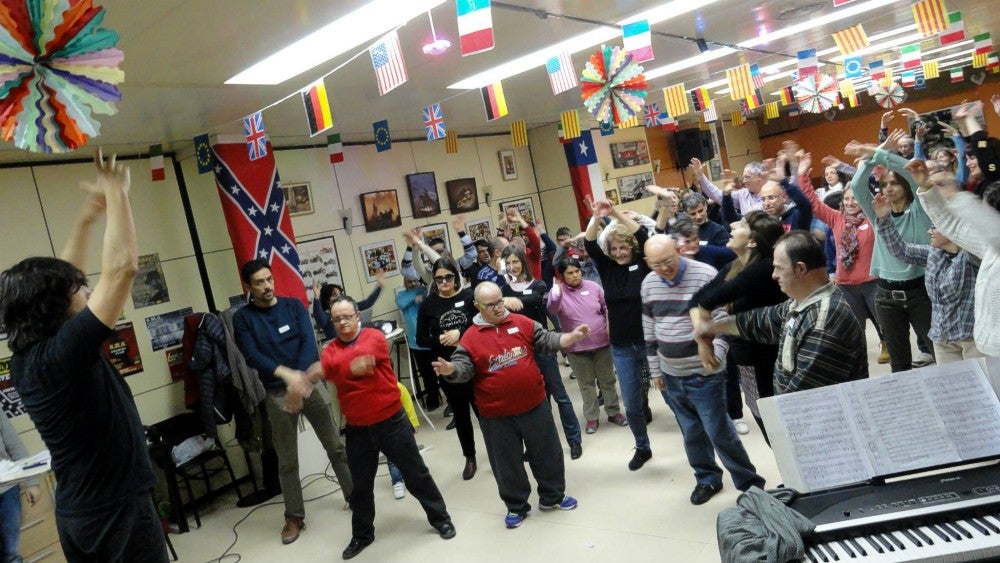 Un cicle de conferències relaciona el cant coral com a via per a la inclusió