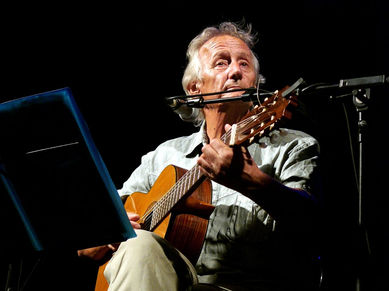 Jaume Arnella i la necessitat de baixar al poble amb una casset