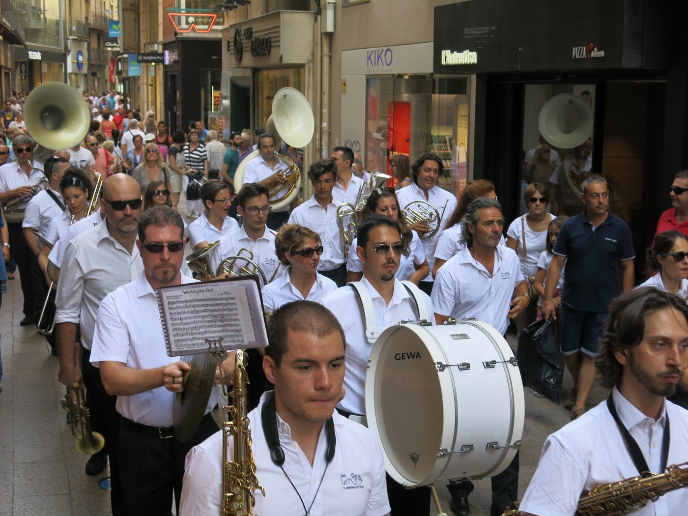 El Festival Internacional de Bandes de Música de Lleida escalfa motors