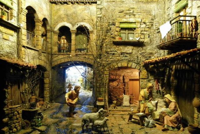 'Working progress' permet assistir en directe a la creació de pessebres