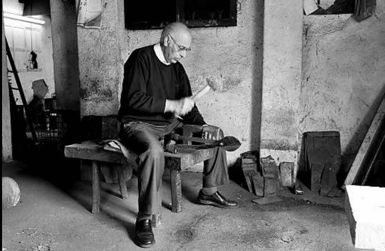 La fabricació tradicional d’esquelles