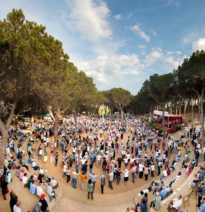 Presentació de la Guia Sardanista 2016 a Calella