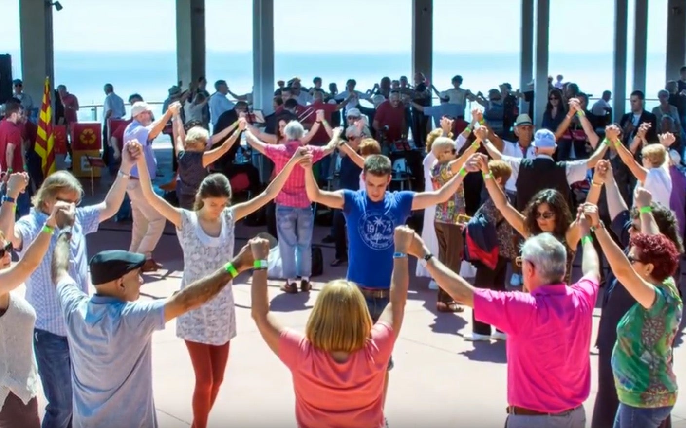 Diverses ballades arreu de Catalunya i el Rosselló per al Dia Universal de la Sardana