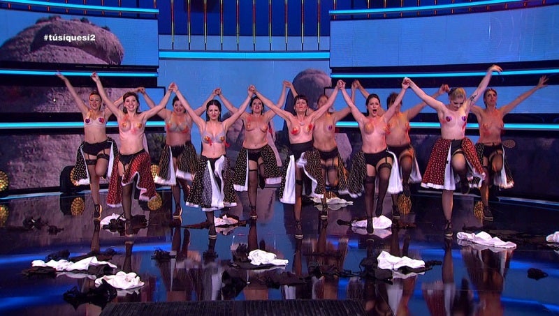 Striptease i sardanes, llibertat d'expressió i simbolismes