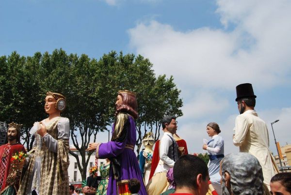 La difusió internacional de la cultura popular catalana, més fàcil