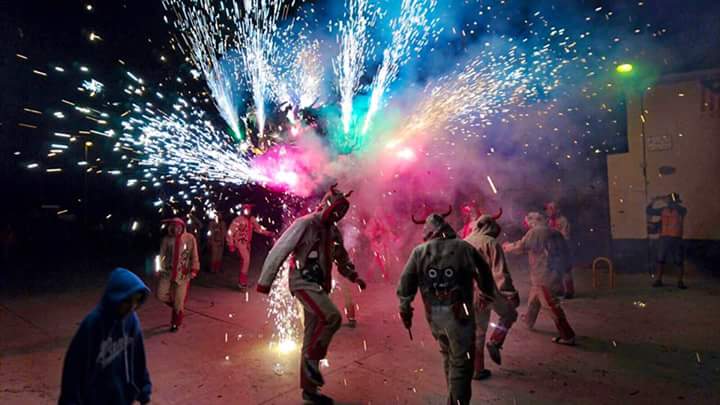 L'espectacle de foc, dansa i llum 'Foedus' busca la seva continuïtat