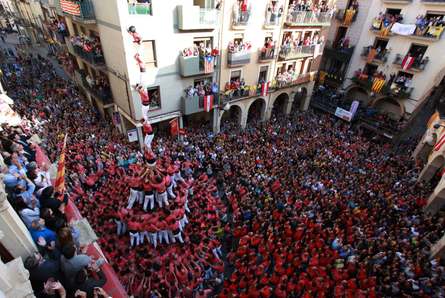 La Fira de Santa Úrsula, activitats lúdiques i de reflexió entorn el fet casteller