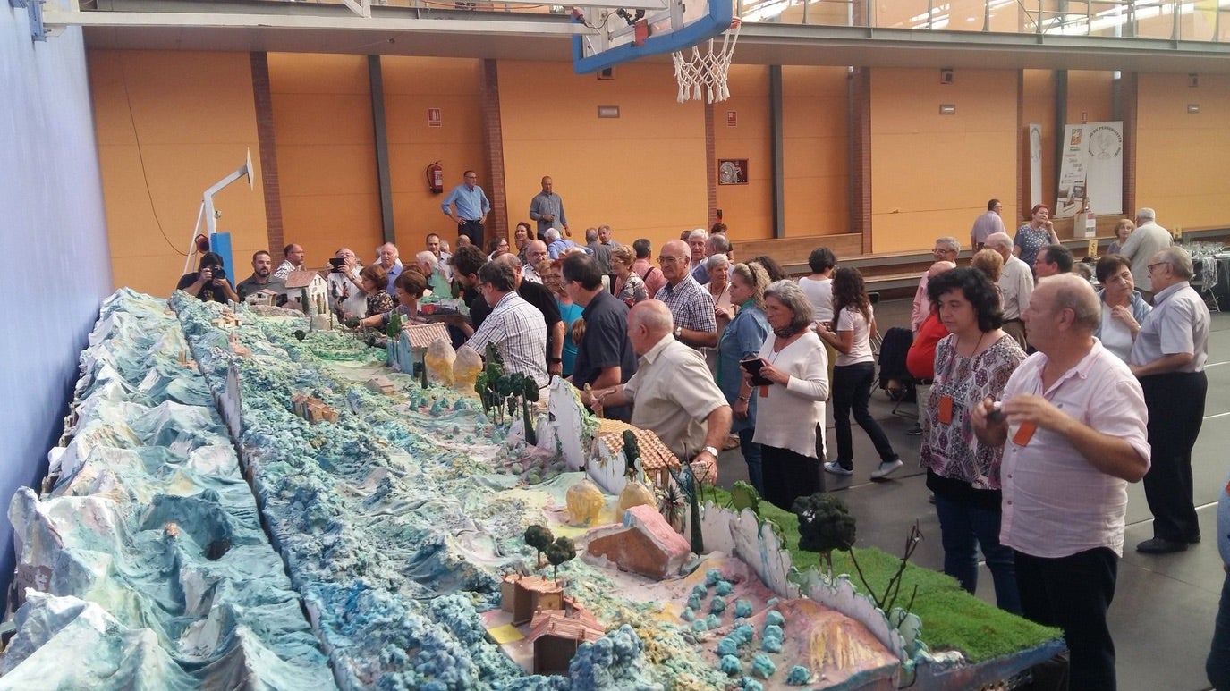 Rubí es volca en la trobada anual de pessebristes