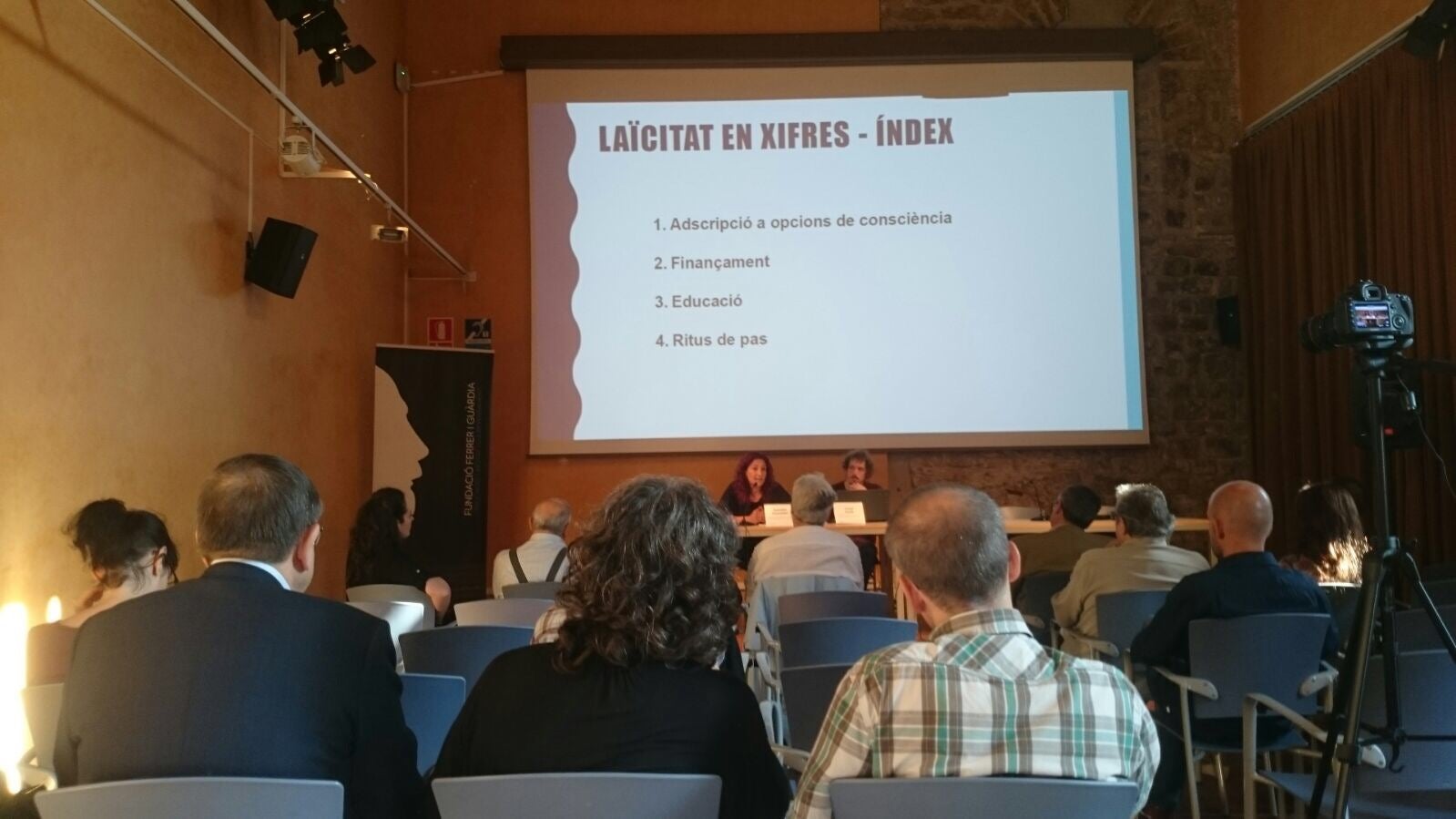 El reconeixement de la vida i la mort des del laïcisme