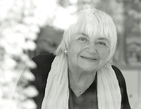 Pilarín Bayés, premiada en la 23a Nit de la Sardana