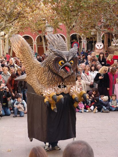 Les bèsties amb ploma envaeixen Vilafranca del Penedès