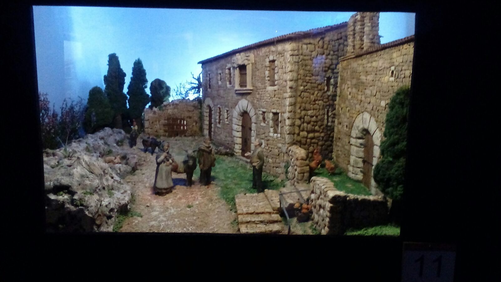 Una exposició de pessebres recrea els castells del Baix Empordà