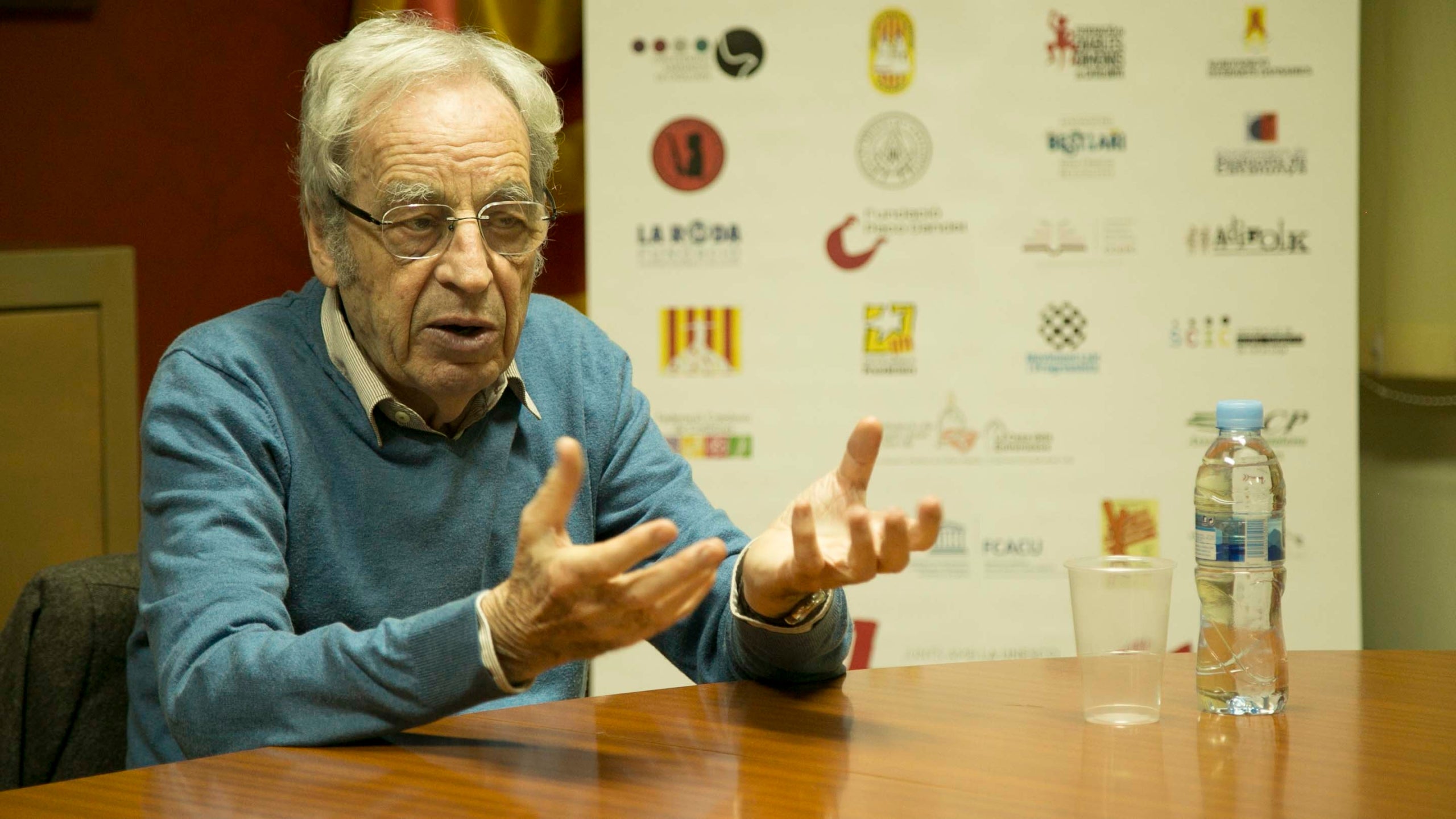 Salvador Giner pronostica la fi dels profetes