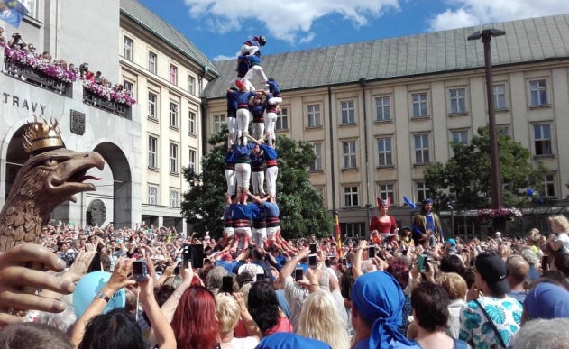 Tret de sortida de l’Aplec d’Adifolk a Manresa