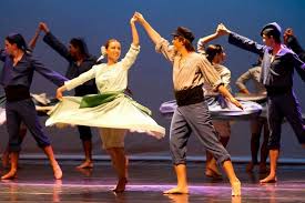 Els esbarts dansaires: les associacions al voltant de la dansa