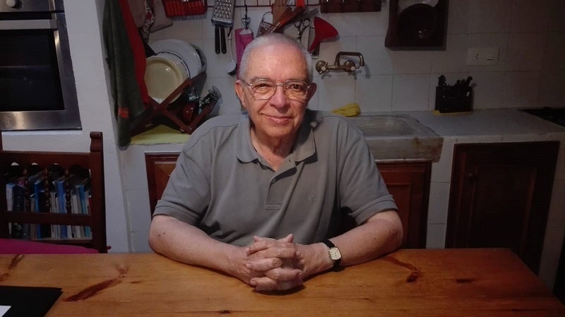 Francesc Anglès, escultor de 'La cobla' de l'Escala i el 'Carro Gros' de Tarragona. Fotografia: Laura Clarasó