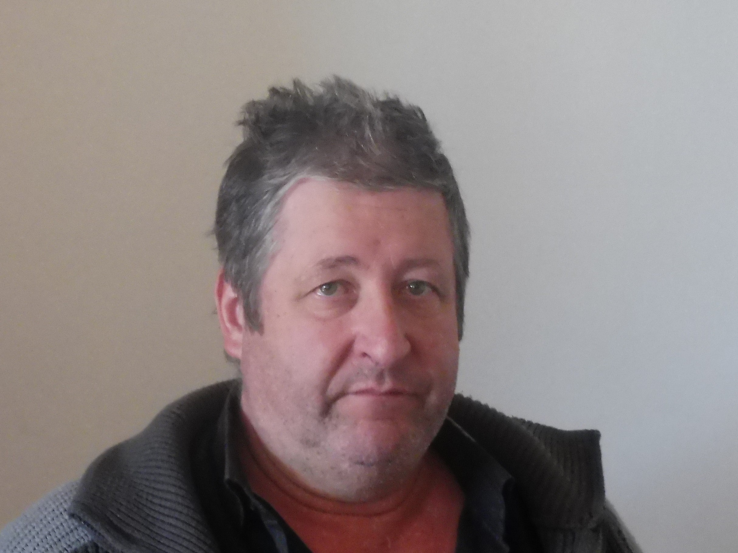 Josep Maria Compte col·leciona espardenyes des dels vint anys