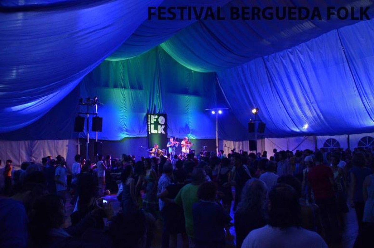 Música i dansa tradicional de luxe al Berguedà Folk