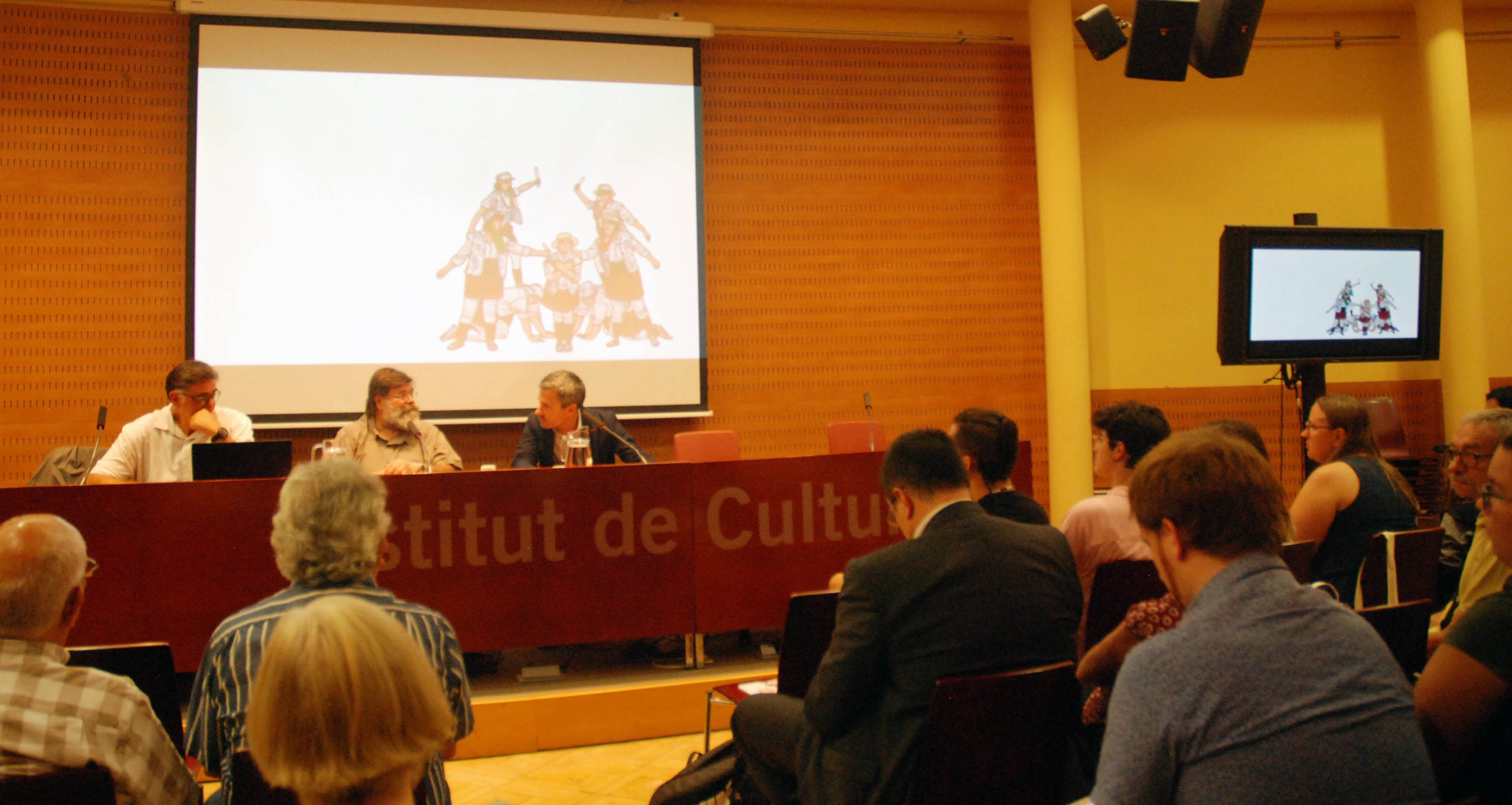 Els bastoners i les construccions humanes, protagonistes del nou volum sobre grups festius de Barcelona