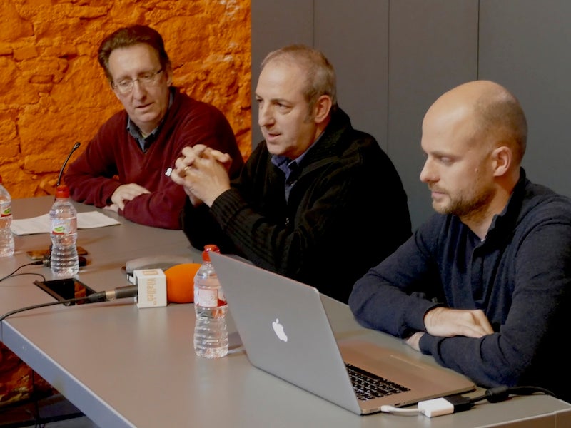 El paremiòleg Víctor Pàmies, el lingüista Jordi Badia i el desenvolupador web Pere Orga