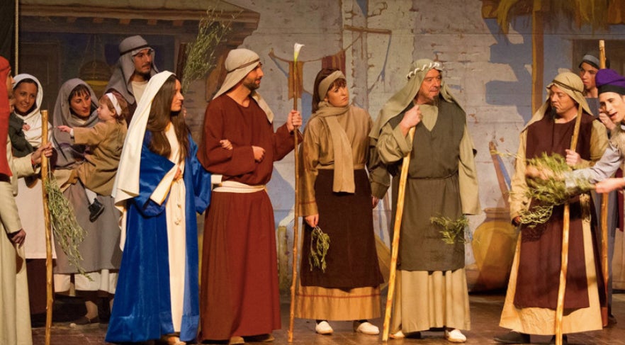 La Coordinadora de Pastorets de Catalunya amb la col·laboració de l’Institut Ramon Muntaner convoquen l’ajut a la recerca Pastorets de Catalunya, que, amb caràcter anual, pretén estimular la recerca i el coneixement sobre les representacions teatrals de “