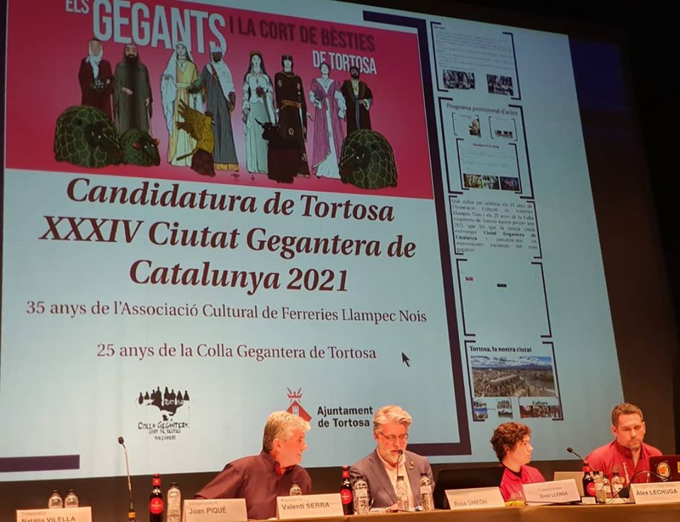 Experiència i transversalitat, les principals línies de la nova junta de l’Agrupació de Geganters