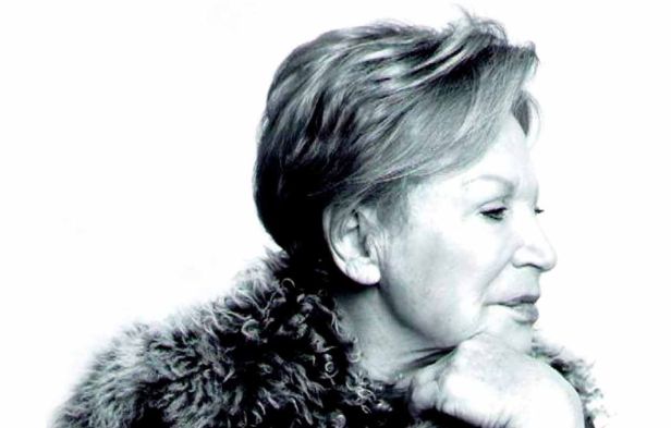 Stella Manaut és filla del pintor i teòric valencià José Manaut