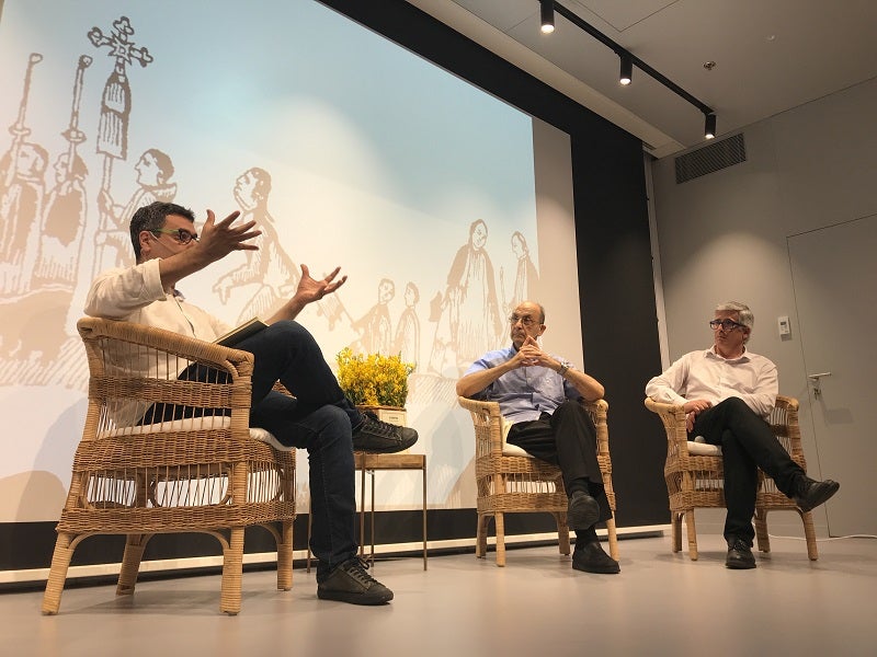 Amadeu Carbó, Ramon Oller i Norbert Font en la presentació del llibre