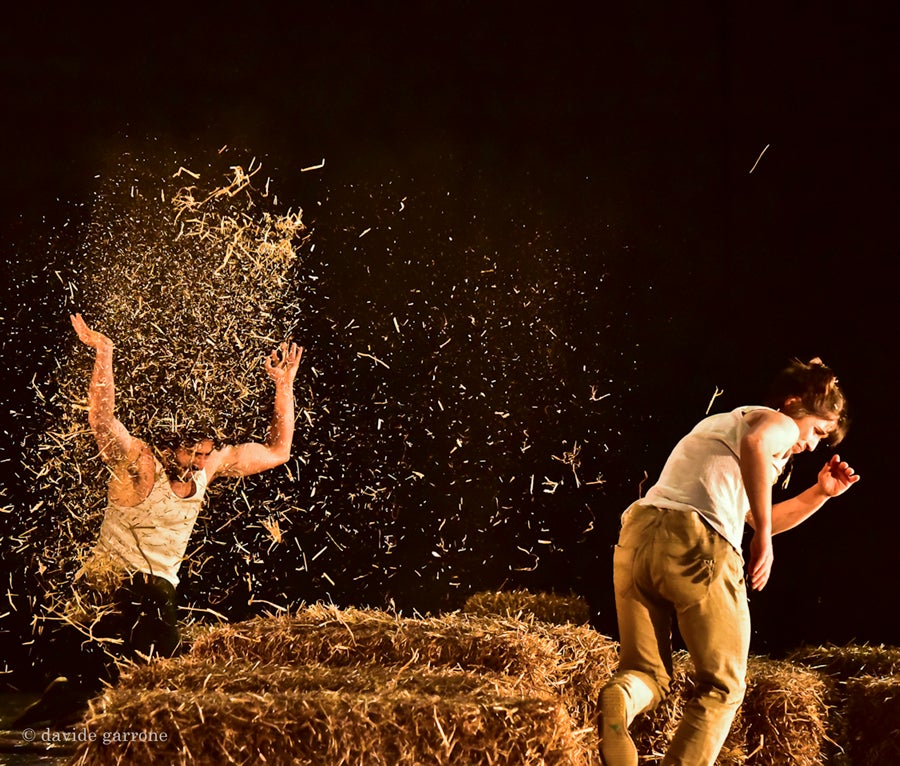 El festival Amb so de cobla assaja la fusió amb el circ