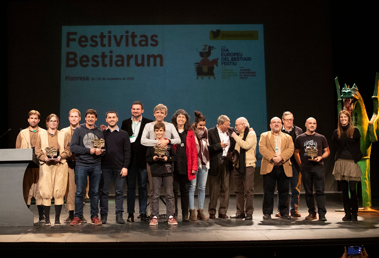 Foto de família dels premiats en els Premis BEST 2018