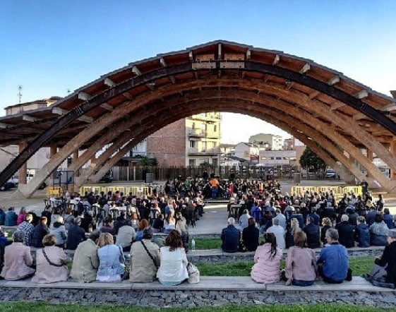 Concert al cobert de la màquina de batre l'any 2019