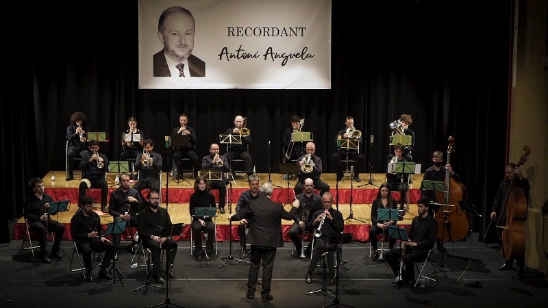 L'homenatge a Antoni Anguela va comptar amb interpretacions de la Cobla Mediterrània i la Cobla Conservatori