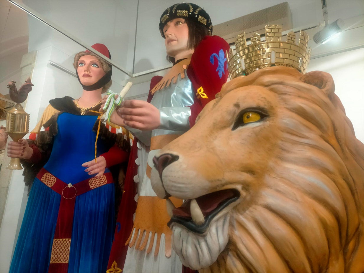 L'exposició es va inaugurar per Sant Jordi i es pot visitar fins al 16 de maig