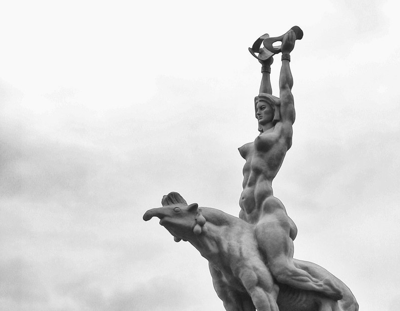 Estatua de María Lionza a Caracas